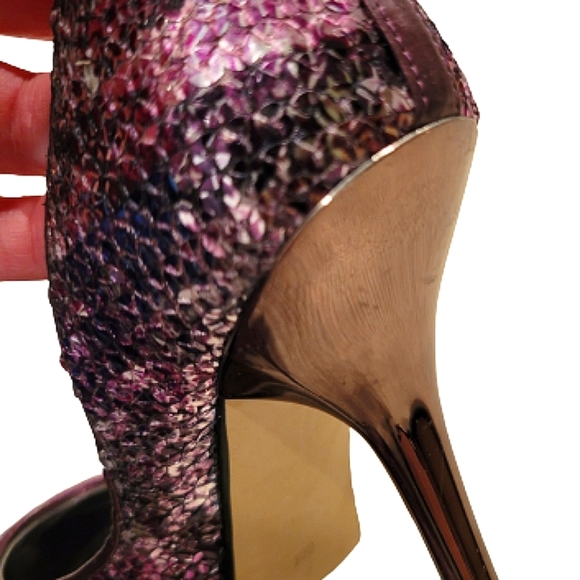 2/$18 Guess d'Orsay Purple Snakeskin Sequined Pointed Toe Heels Stilettos 6 M - Picture 8 of 15